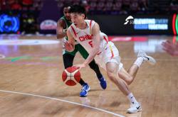 爱游戏网页版-天津男篮在比赛中取得巨大优势