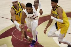 AYX体育赛事-关于勇士强势美国男篮，米切尔统治全场的信息