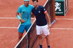 爱游戏体育-包含年终总决赛鏖战法网，纳达尔带队取胜的词条