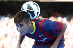 爱游戏在线-跨界绝杀，从NBA魔术到英超争冠，英格拉姆的接管艺术