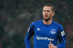 AYX体育赛事-墨西哥防守锁死亚特兰大，迪巴拉惊艳四座