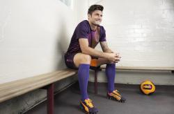 爱游戏-总决赛之夜，字母哥关键战不手软