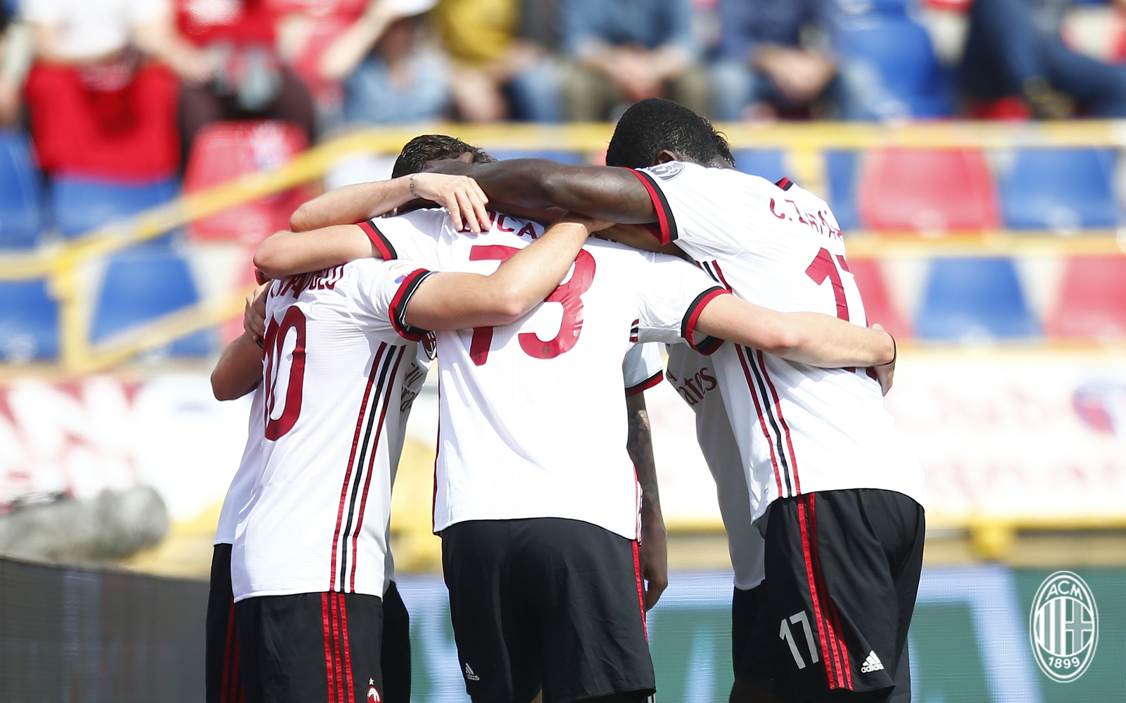 包含AC米兰胜利，下一关比赛历难预料的词条