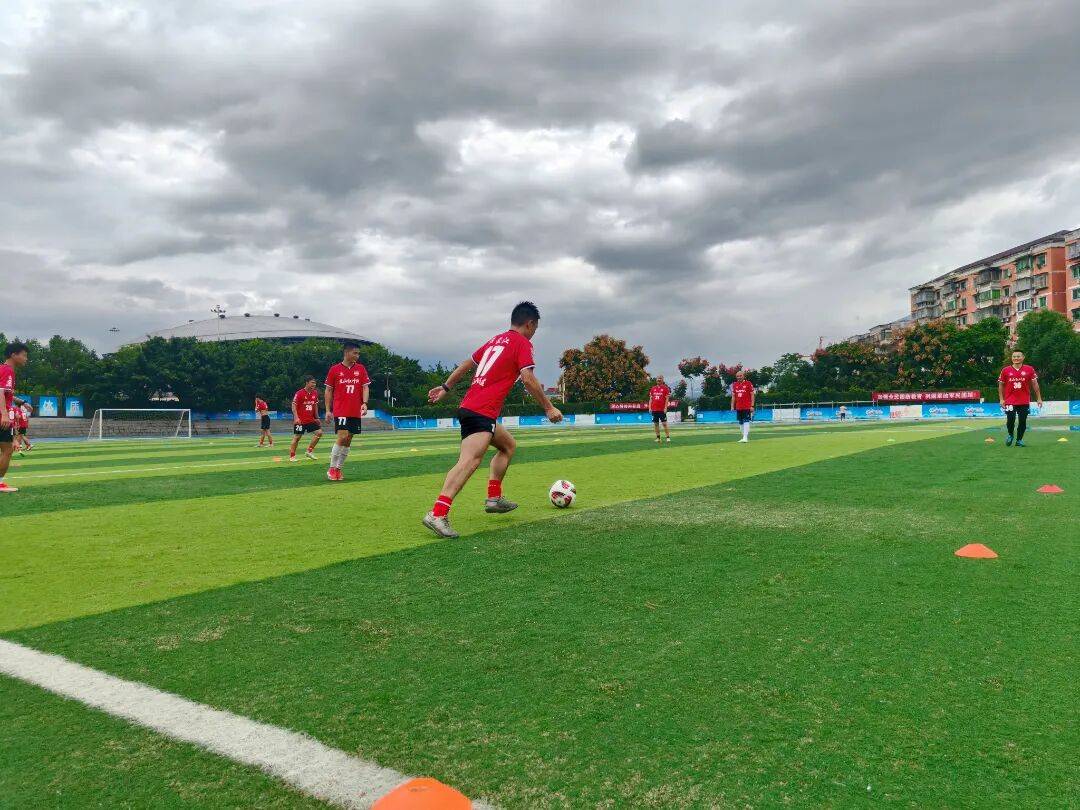 包含球员备战训练拉满，争取连续胜利的词条