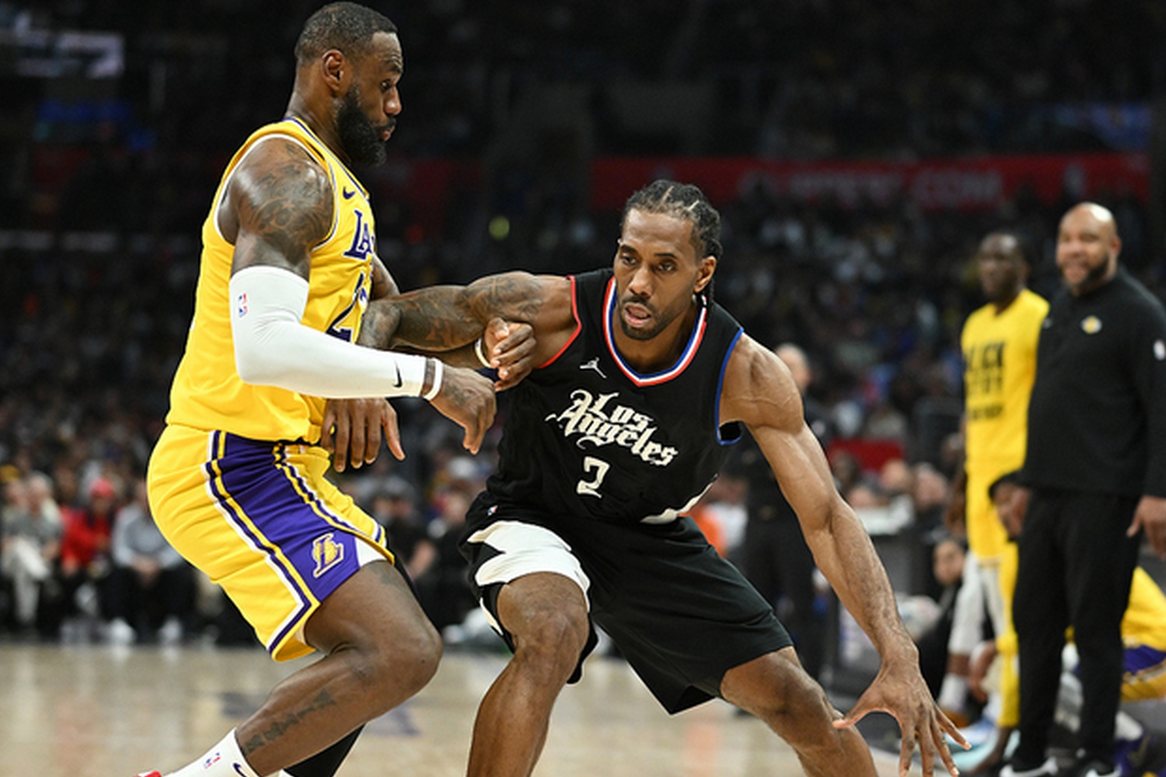 包含快船迎战马刺，冲刺胜利之路的词条