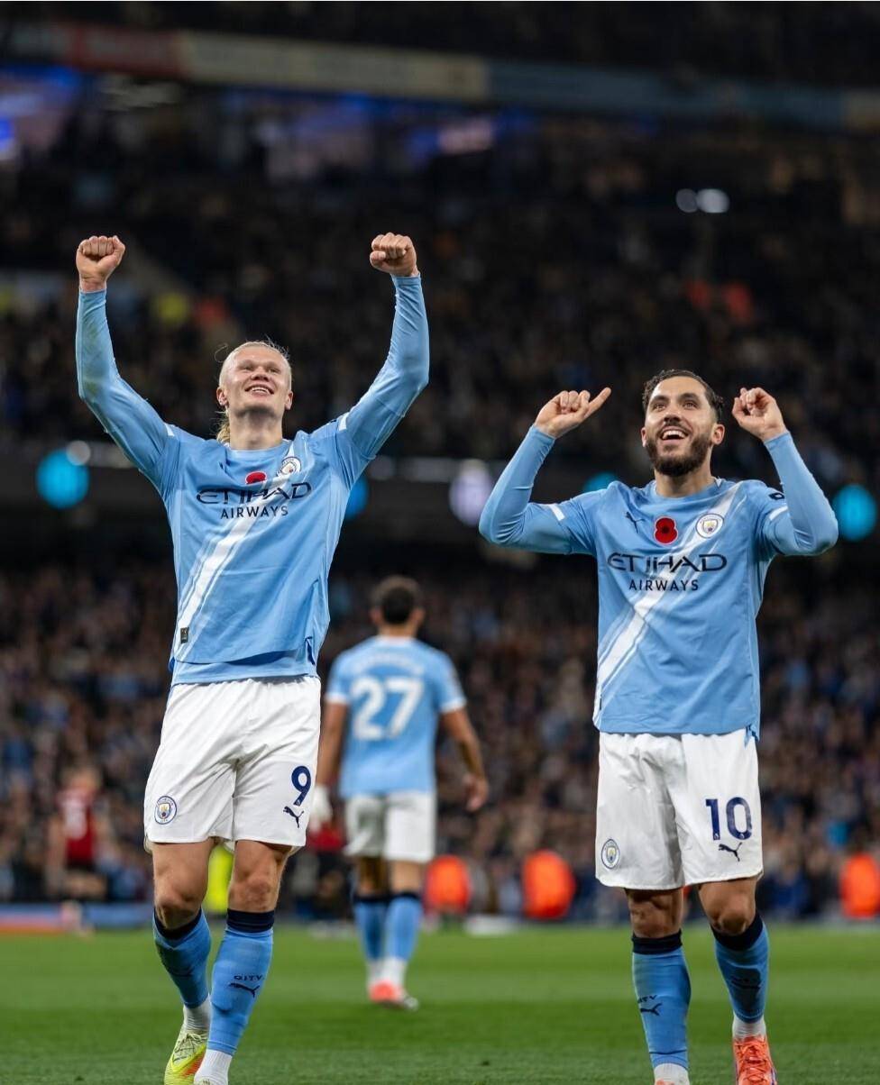 关于那不勒斯力克马赛,哈兰德高光表现的信息 关于那不勒斯力克马赛,哈兰德高光表现的信息