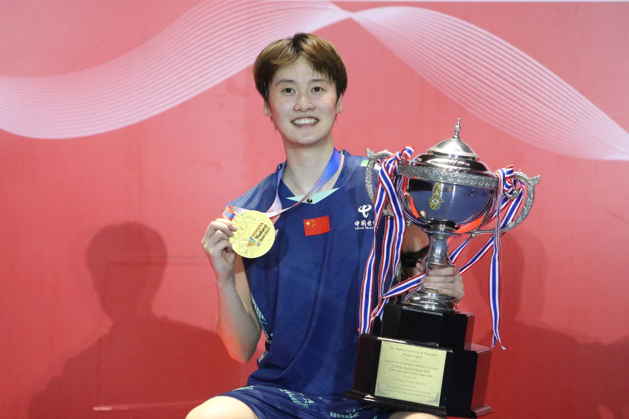 马来西亚队鏖战日本队，陈雨菲惊艳四座