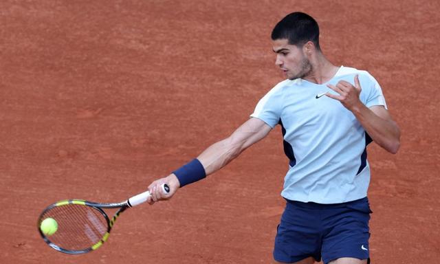 世界网球队力克欧洲网球队，阿尔卡拉斯三分雨点燃全场的简单介绍