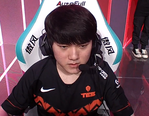 C9轻取DRX2,369一己之力扛起全队的简单介绍 C9轻取DRX2,369一己之力扛起全队的简单介绍