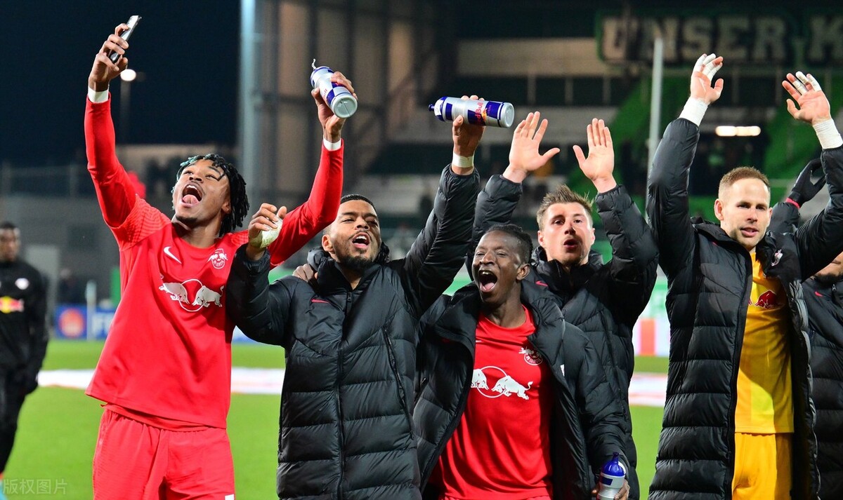 包含莱比锡红牛逆转AC米兰，埃尔林送出助攻的词条