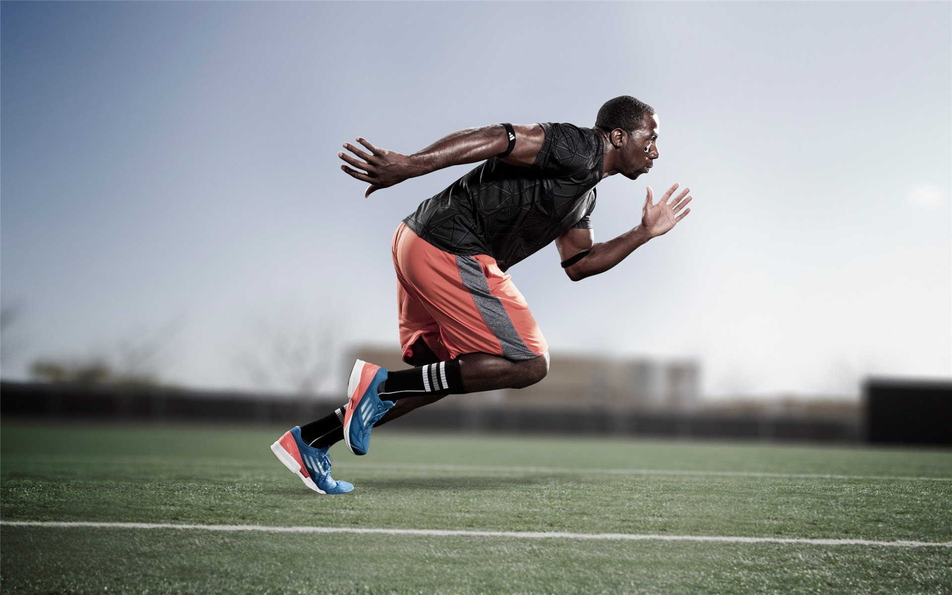 丹麦队碾压马来西亚队，安赛龙点燃赛场